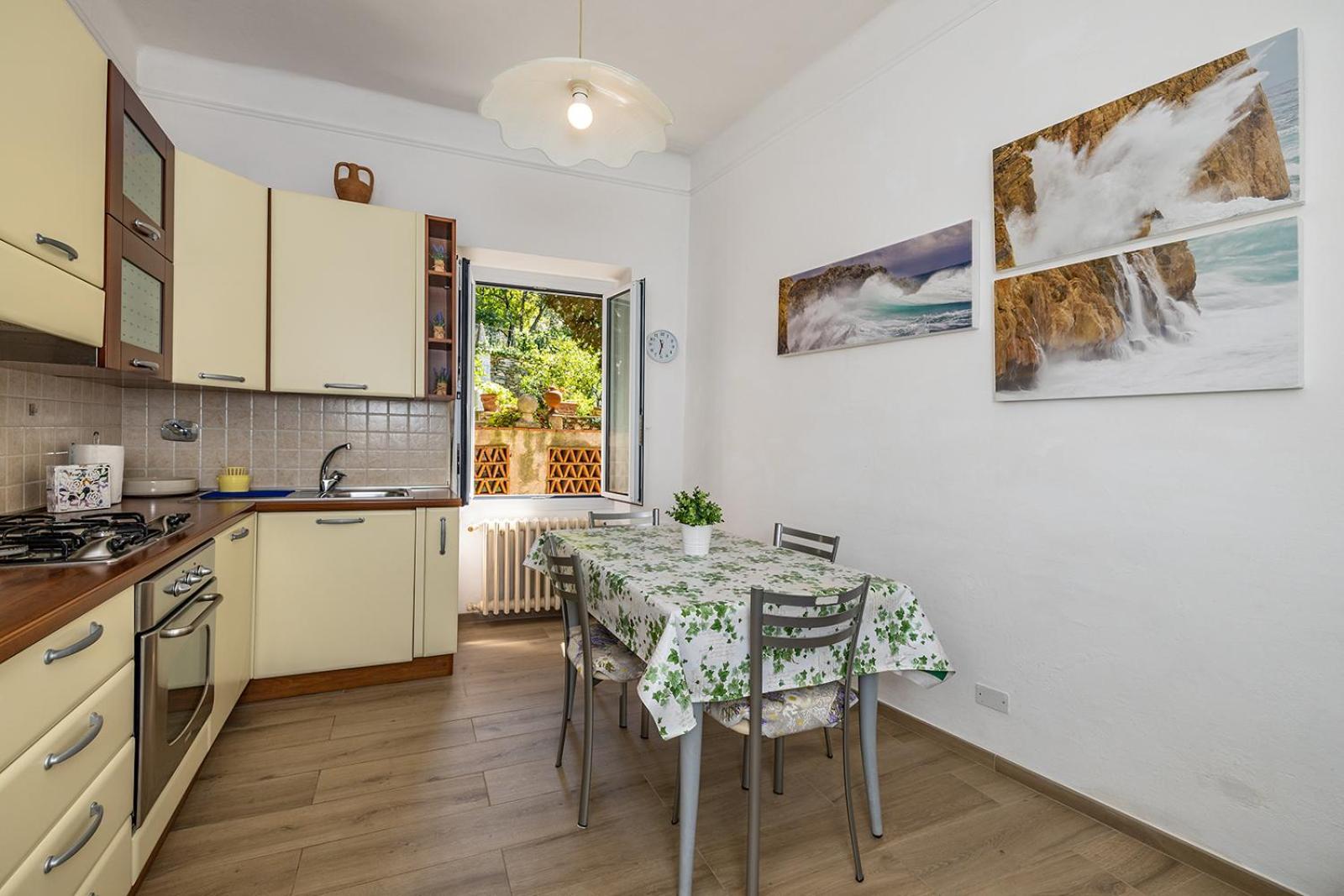 Casa Castelletto Lägenhet Finale Ligure Exteriör bild