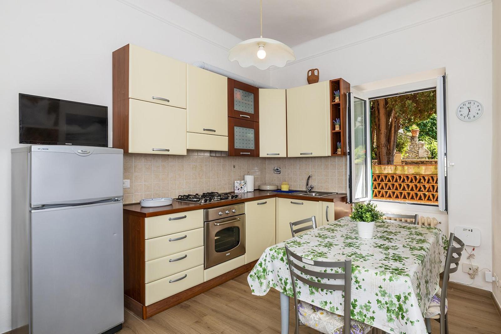 Casa Castelletto Lägenhet Finale Ligure Exteriör bild