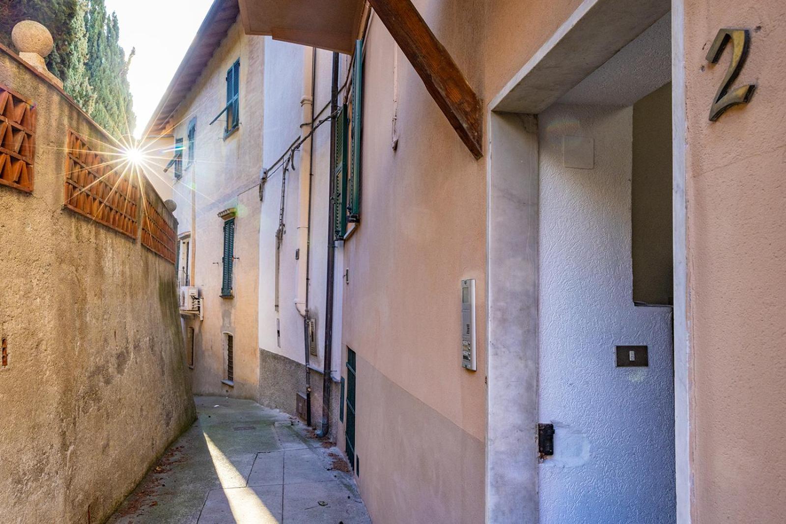 Casa Castelletto Lägenhet Finale Ligure Exteriör bild