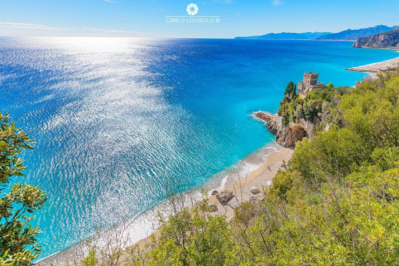 Casa Castelletto Lägenhet Finale Ligure Exteriör bild